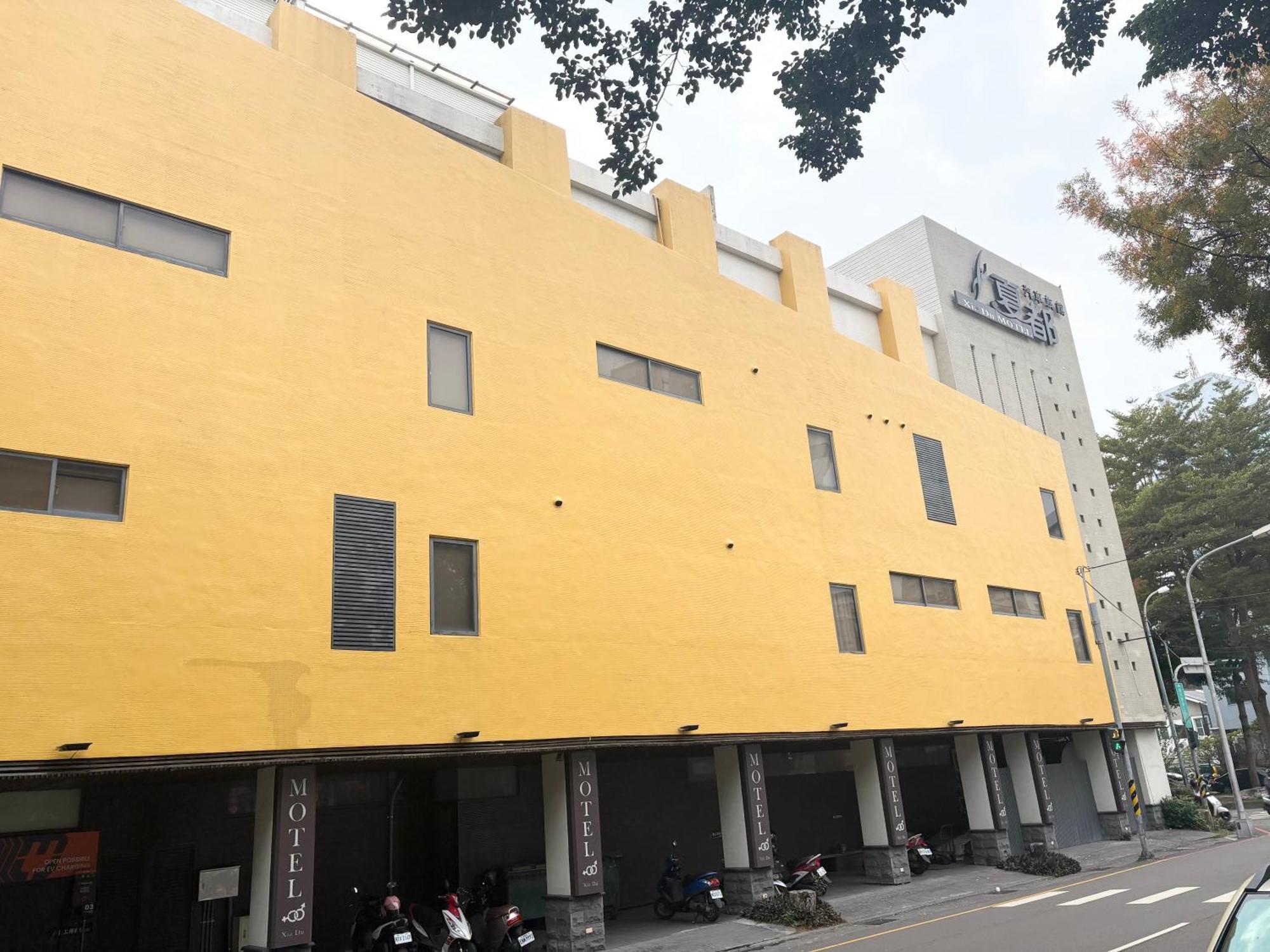 Xiadu Motel Taichung Esterno foto