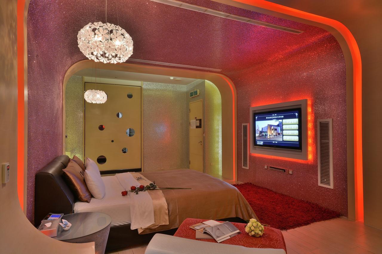 Xiadu Motel Taichung Esterno foto