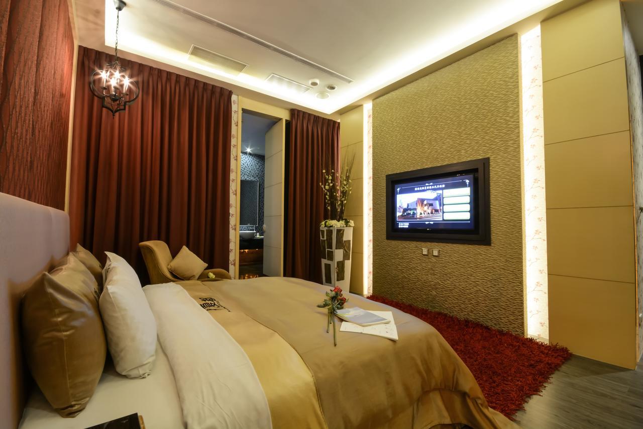 Xiadu Motel Taichung Esterno foto